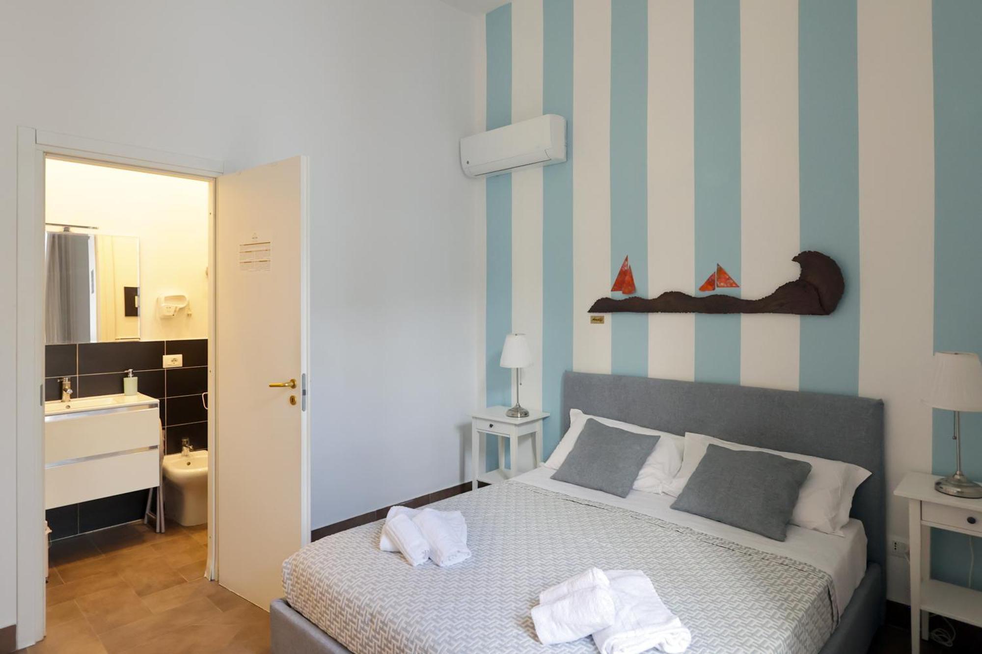 Boutique Toledo Hotel Naples Exterior photo